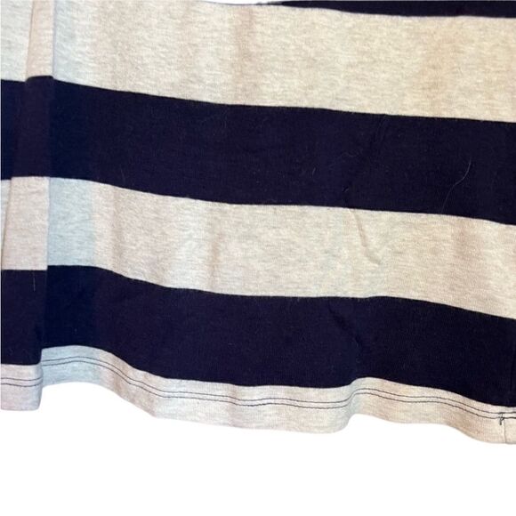 3 for $30! Gap striped 3/4 sleeve top - Picture 11 of 12